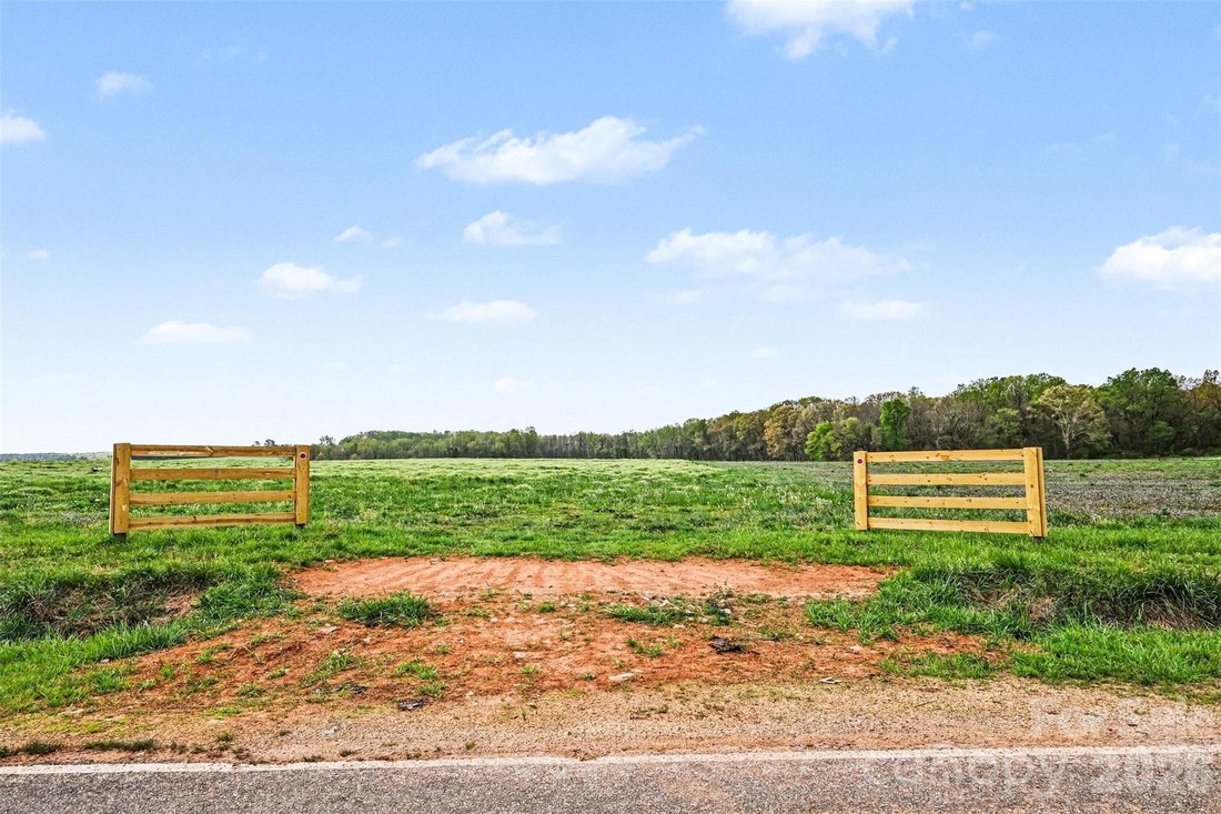 Land in Bear Poplar, North Carolina, United States 4 - 17632124