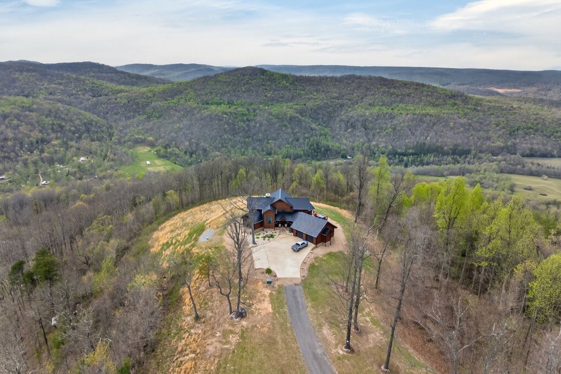 House in Crawford, Tennessee, United States 2 - 17631417