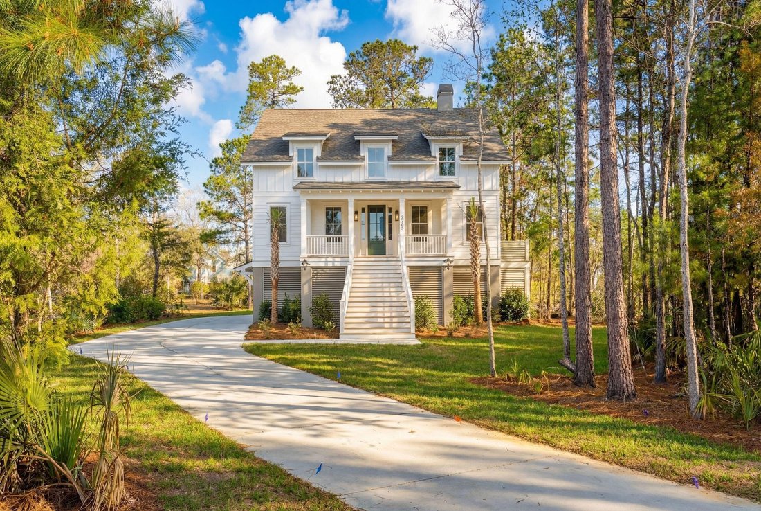 House in Mount Pleasant, South Carolina, United States 2 - 17377853