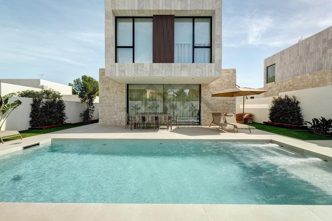 Villa in l'Eliana, Valencian Community, Spain 4 - 17630912