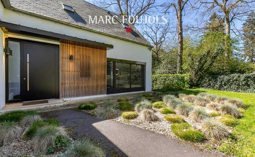 House in Ouest, Lamorlaye, France 1