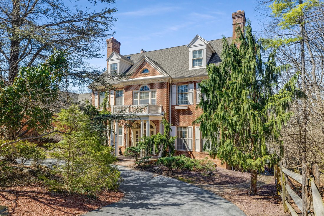 House in West Wyomissing, Pennsylvania, United States 4 - 17630367