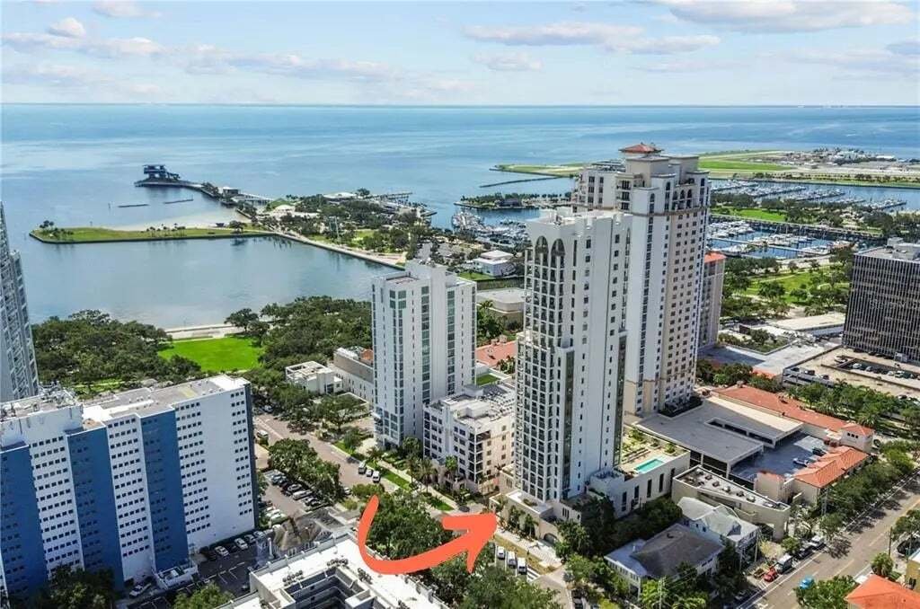 House in St. Petersburg, Florida, United States 2 - 16019027