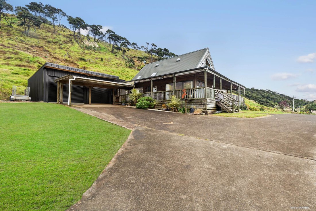 Farm Ranch in Port Waikato, Waikato, New Zealand 1 - 17554121
