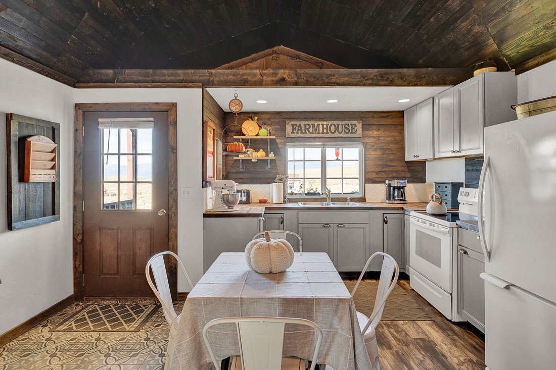 House in Stevensville, Montana, United States 4 - 17630674
