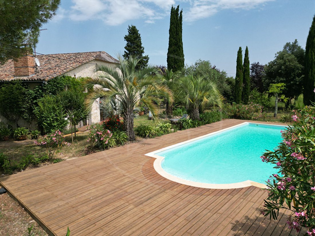 Villa in Duras, Nouvelle-Aquitaine, France 2 - 17629109