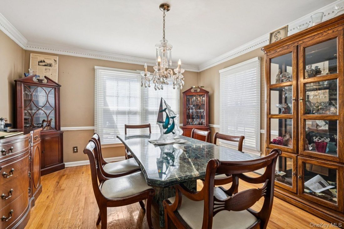 House in Smithtown, New York, United States 4 - 17635664