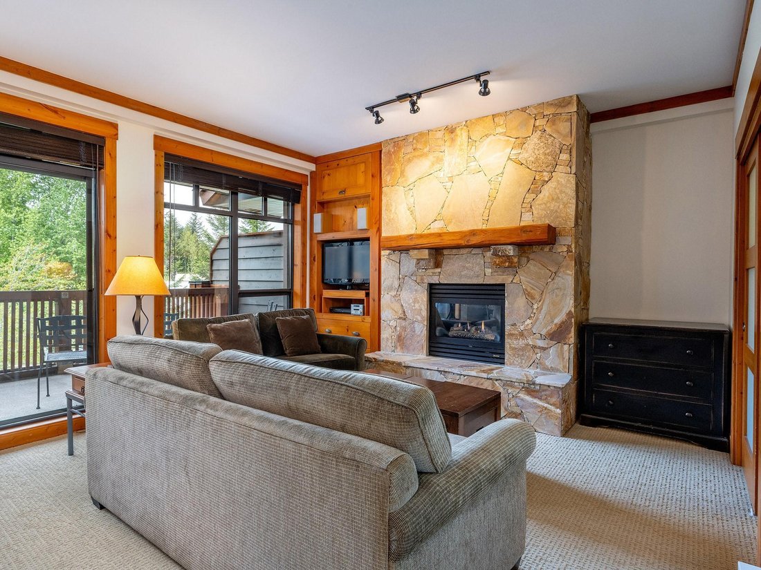 House in Whistler, British Columbia, Canada 3 - 17636376