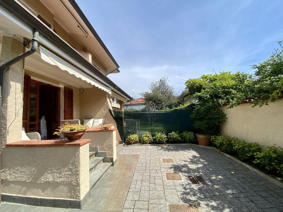 Country House in Fiumetto, Pietrasanta, Italy 1 - 17631583