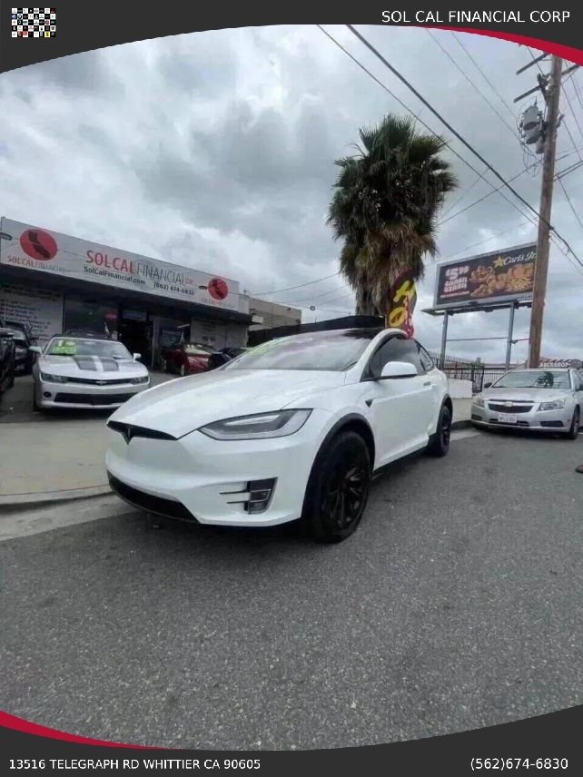 Suv in Whittier, CA, United States 1 - 17361933