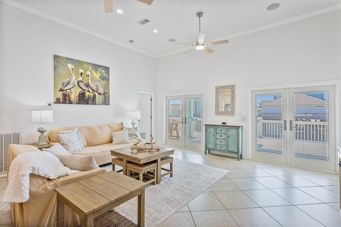 House in Bolivar Peninsula, Texas, United States 4 - 17632728