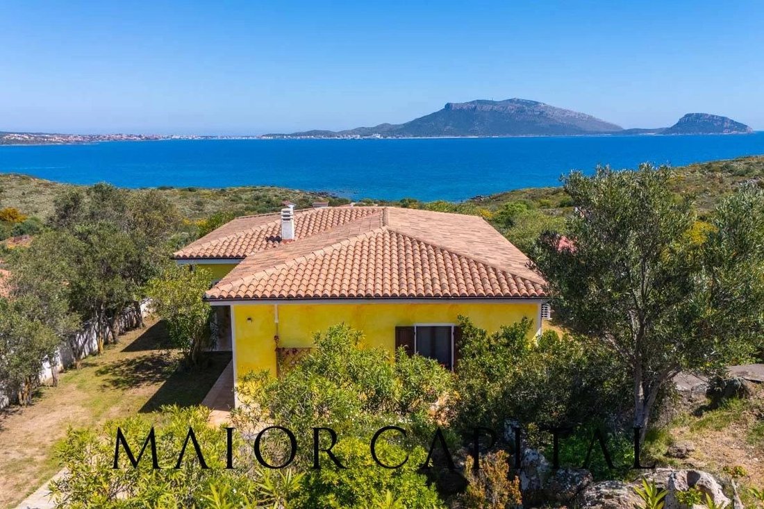 House in Golfo Aranci, Sardinia, Italy 1 - 17638565