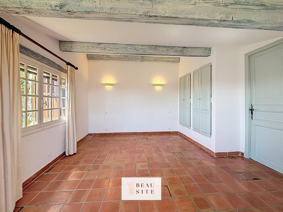 Casa a Saint-Jeannet, Provenza-Alpi-Costa Azzurra, Francia 4 - 17346820