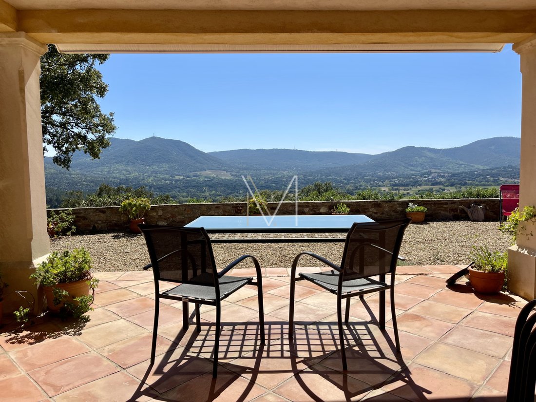 Estate in Le Plan-de-la-Tour, Provence-Alpes-Côte d'Azur, France 2 - 17631991
