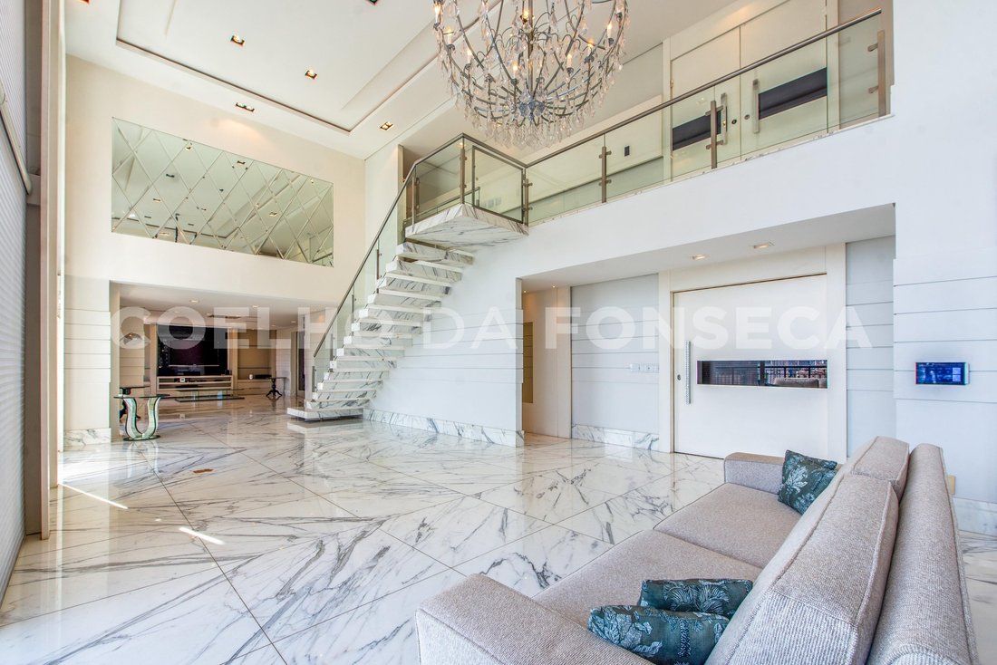 Condo in São Paulo, State of São Paulo, Brazil 2 - 17635505