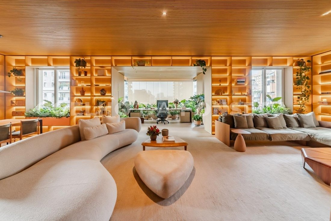 Condo in São Paulo, State of São Paulo, Brazil 2 - 17640009