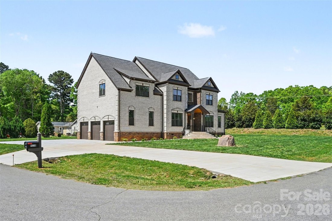 House in Concord, North Carolina, United States 2 - 17632135