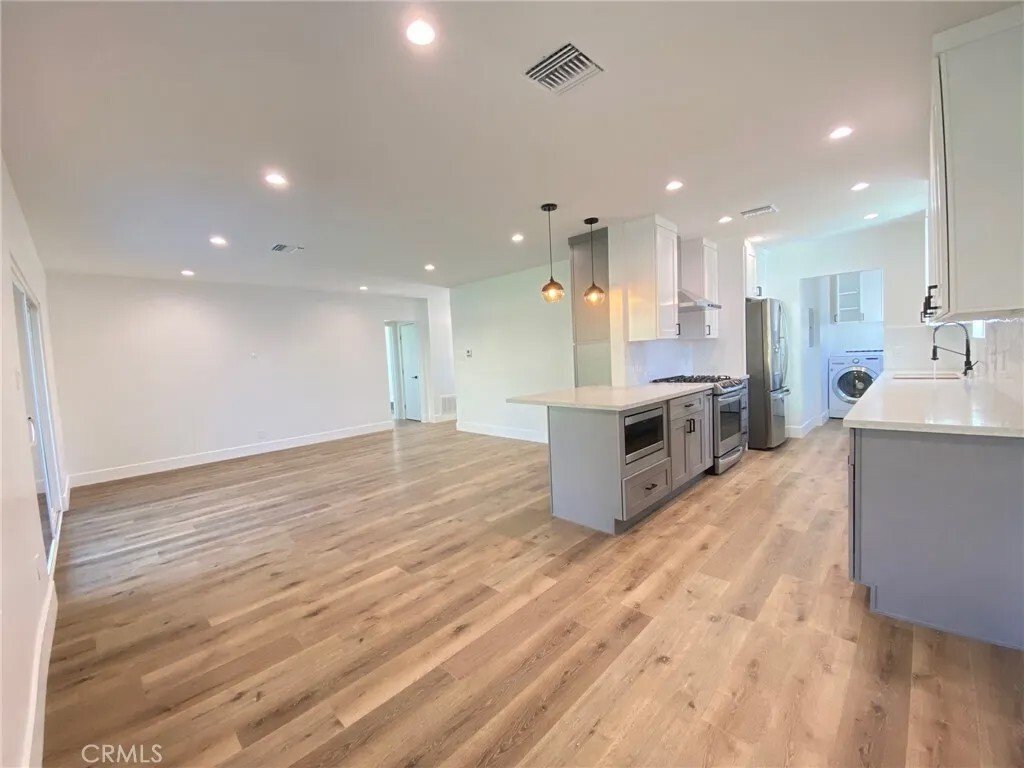 Los Angeles, California, United States 1 - 17628205