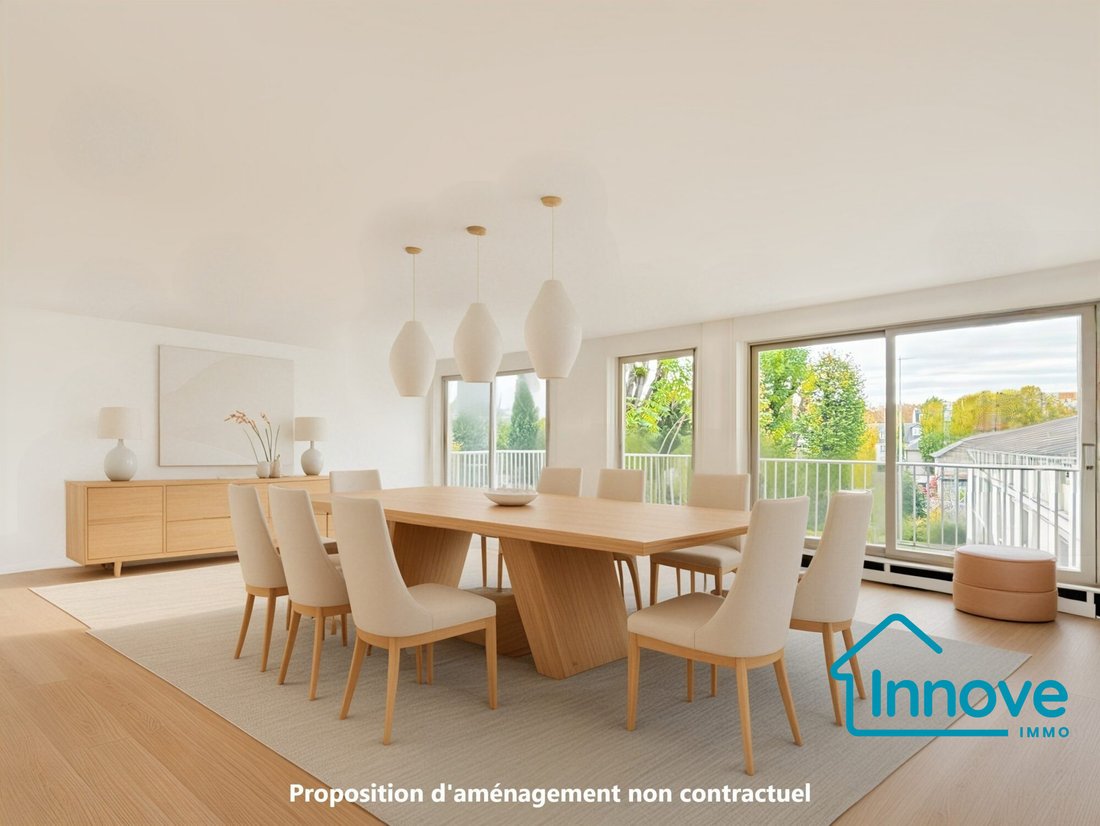 Apartment in Domaine National du Château, Versailles, France 1 - 16553088