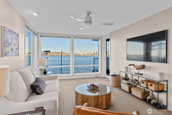 Condo in Seattle, Washington, United States 5 - 17641735