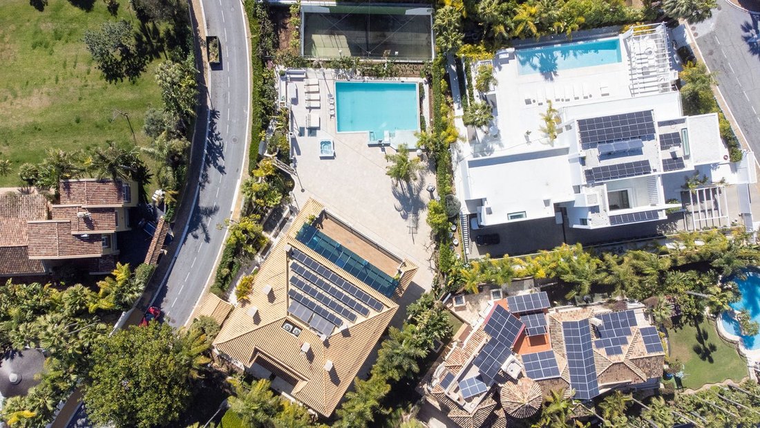 Villa in Marbella, Andalusia, Spain 2 - 17630482