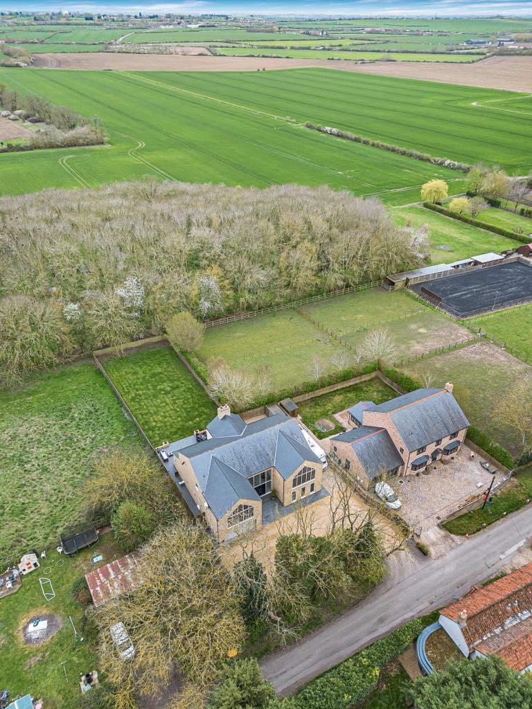 House in Wentworth, England 4 - 17627845