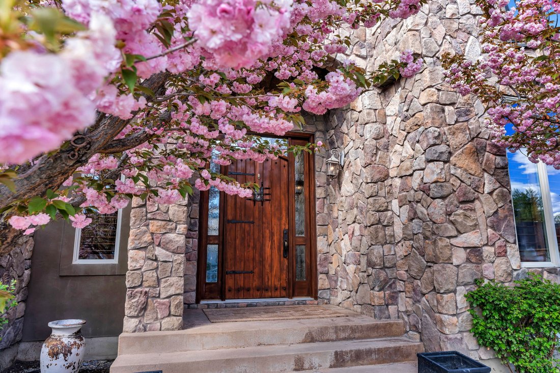 House in Cedar Hills, Utah, United States 2 - 17632215
