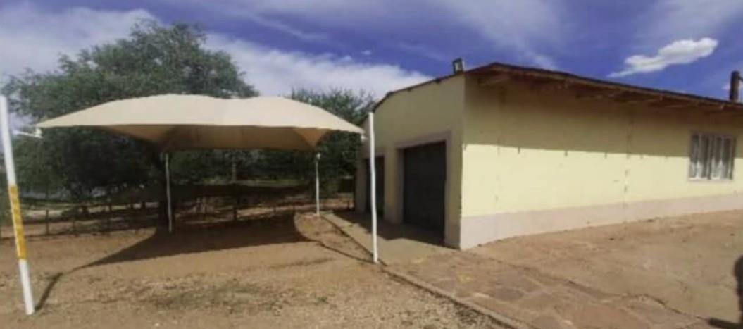 Corps de ferme à Windhoek, Khomas Region, Namibie 4 - 17628174