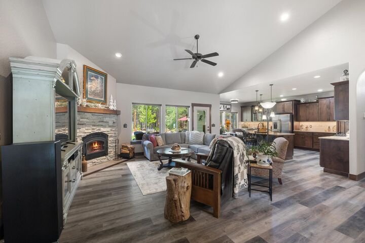 House in Rathdrum, Idaho, United States 4 - 17636225