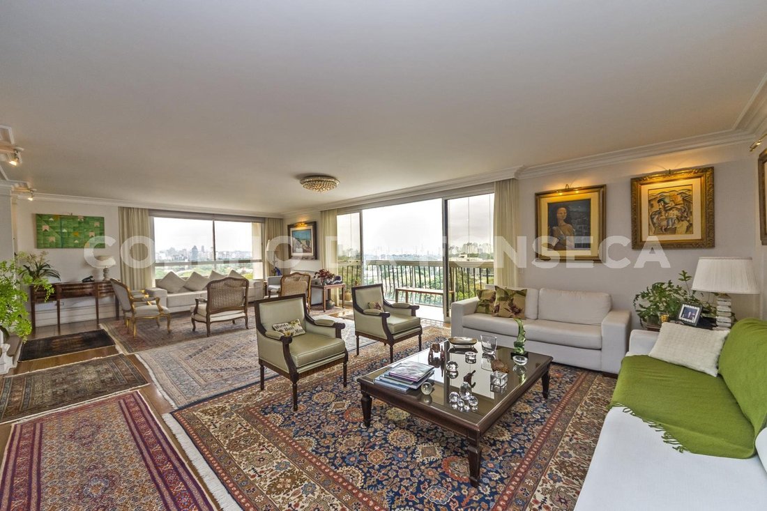 Condo in São Paulo, State of São Paulo, Brazil 2 - 17637553