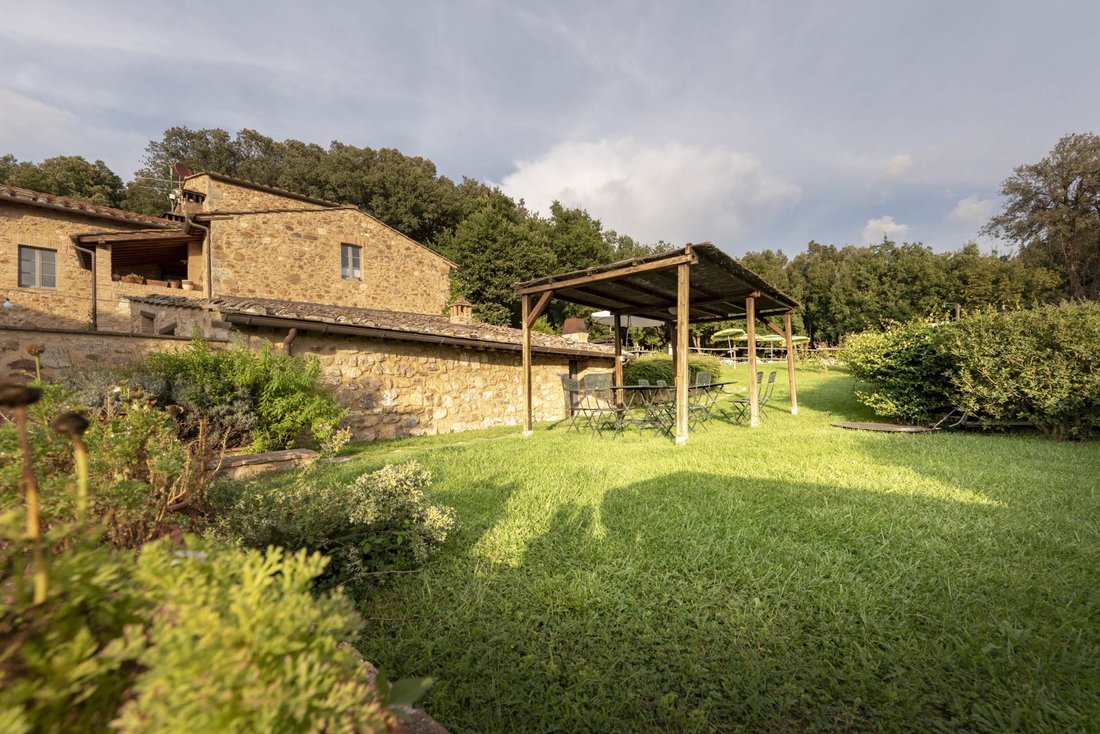 Country House in Colle di Val d'Elsa, Tuscany, Italy 2 - 17633737
