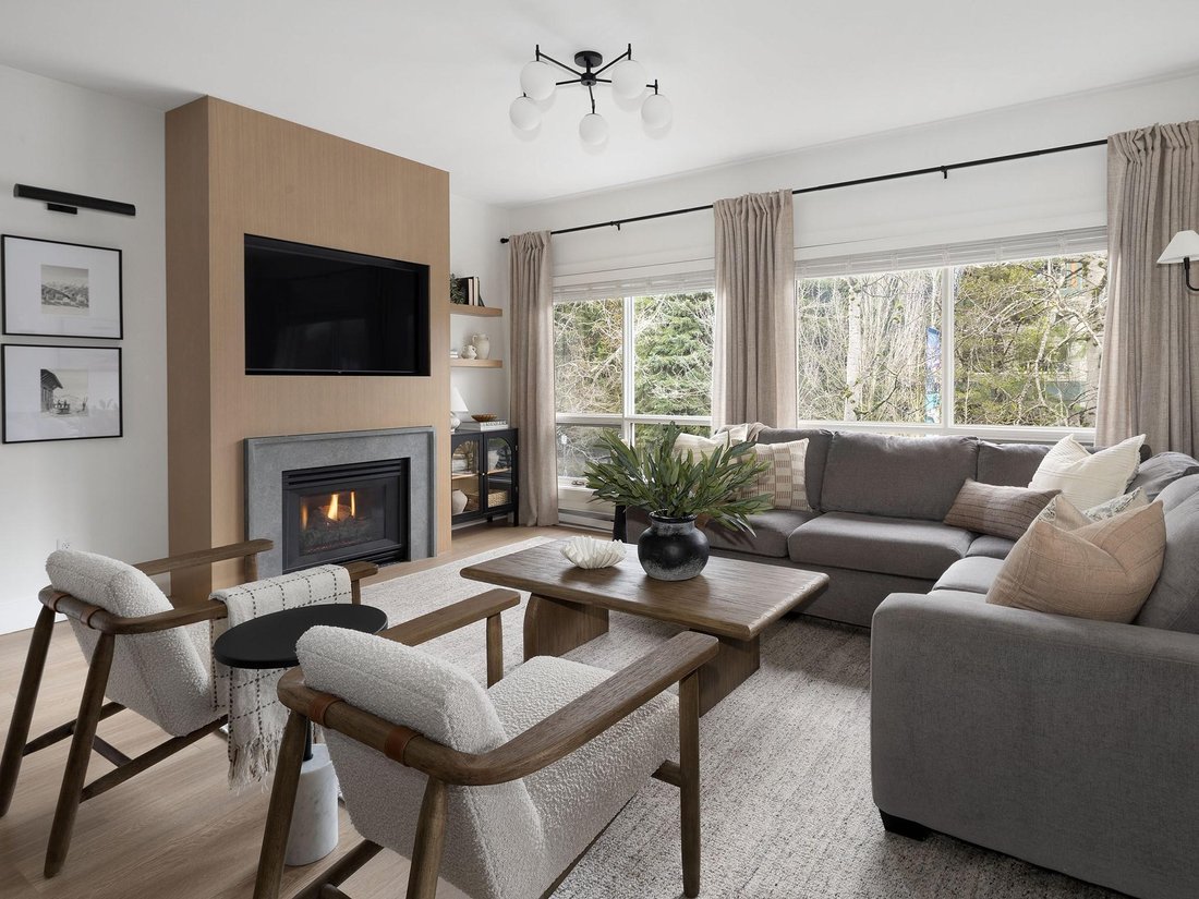 House in Whistler, British Columbia, Canada 4 - 17636039