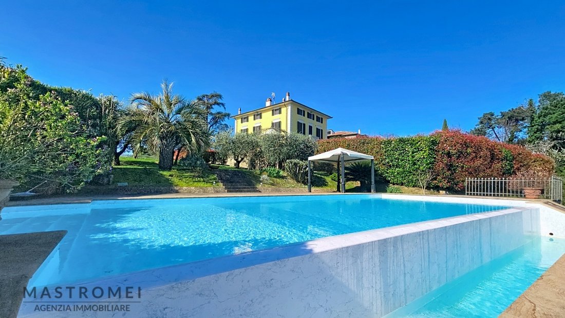 Villa in Montecarlo, Tuscany, Italy 1 - 17638803