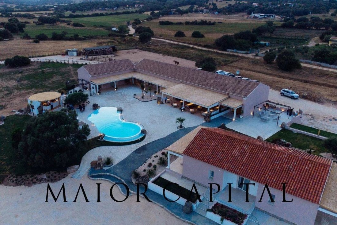 Center, Olbia, Italy 2 - 17637571