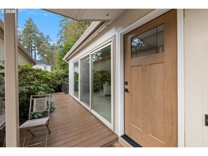 House in Lake Oswego, Oregon, United States 3 - 17643451