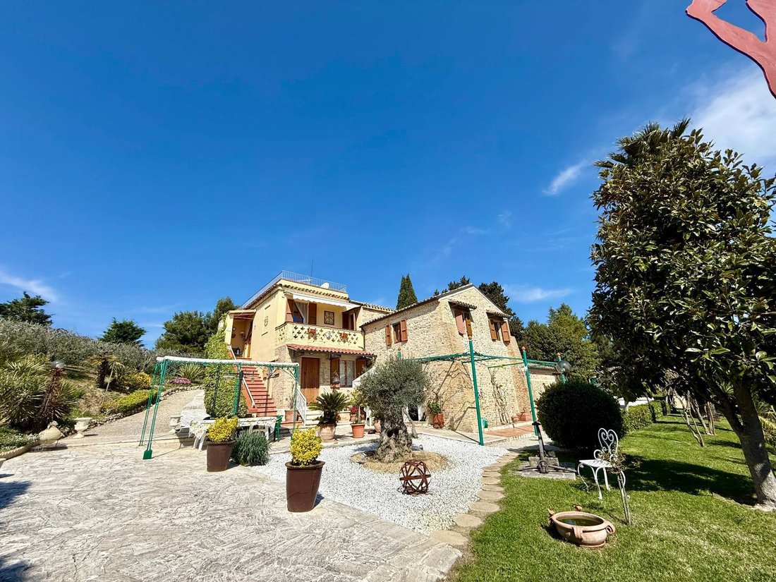 Country House in Colle Taffone, Marche, Italy 3 - 17634338
