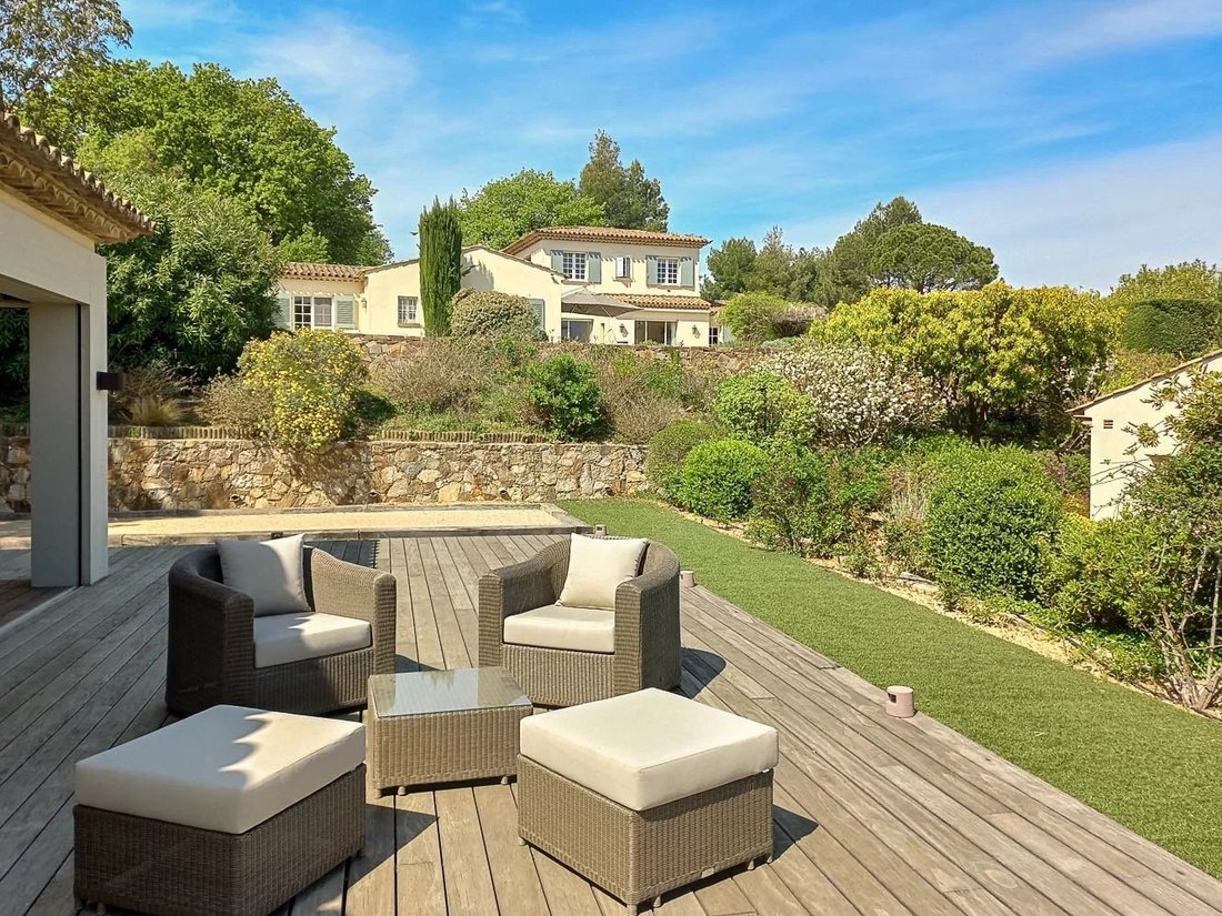 Villa in Grimaud, Provence-Alpes-Côte d'Azur, France 5 - 17629726