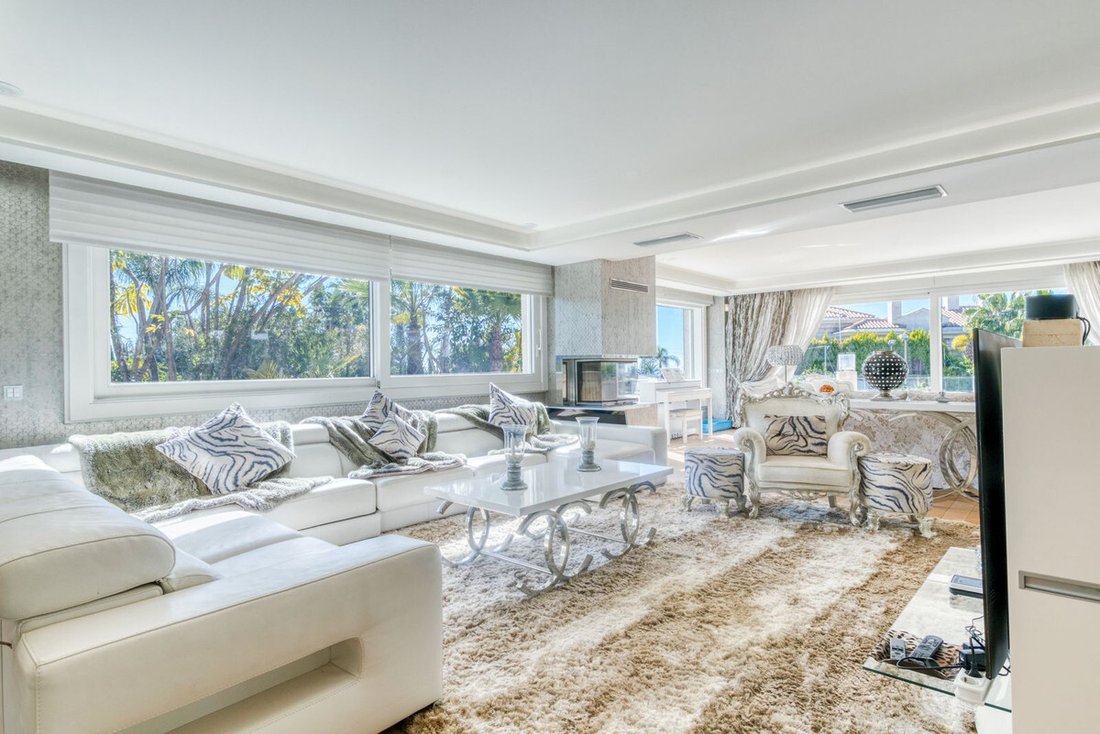 Villa in Marbella, Andalusia, Spain 3 - 17630482