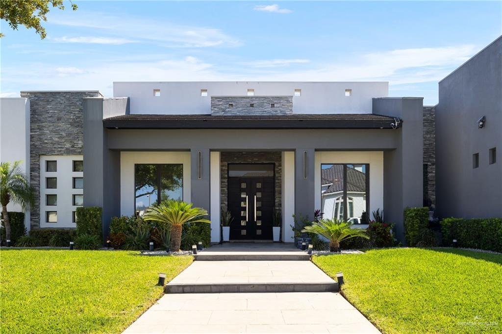 House in McAllen, Texas, United States 1 - 17638158