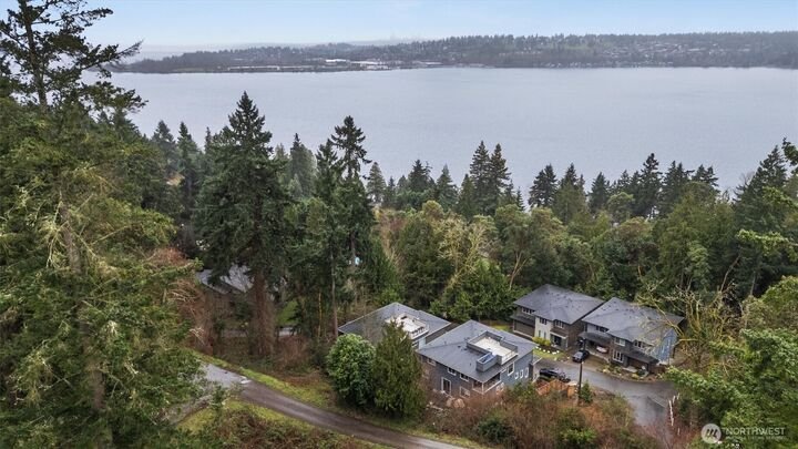 House in Kirkland, Washington, United States 2 - 17456184