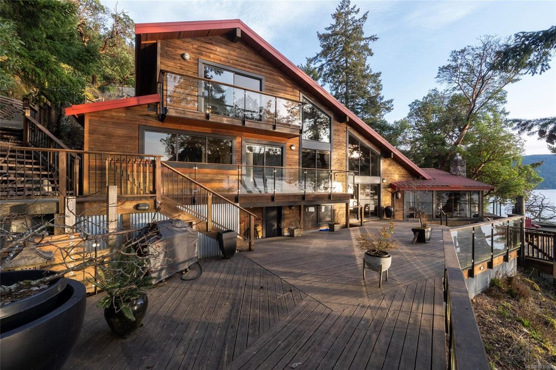House in Victoria, British Columbia, Canada 2 - 17633153
