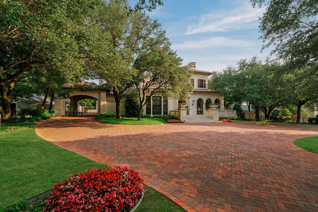 House in San Antonio, Texas, United States 2 - 15446811