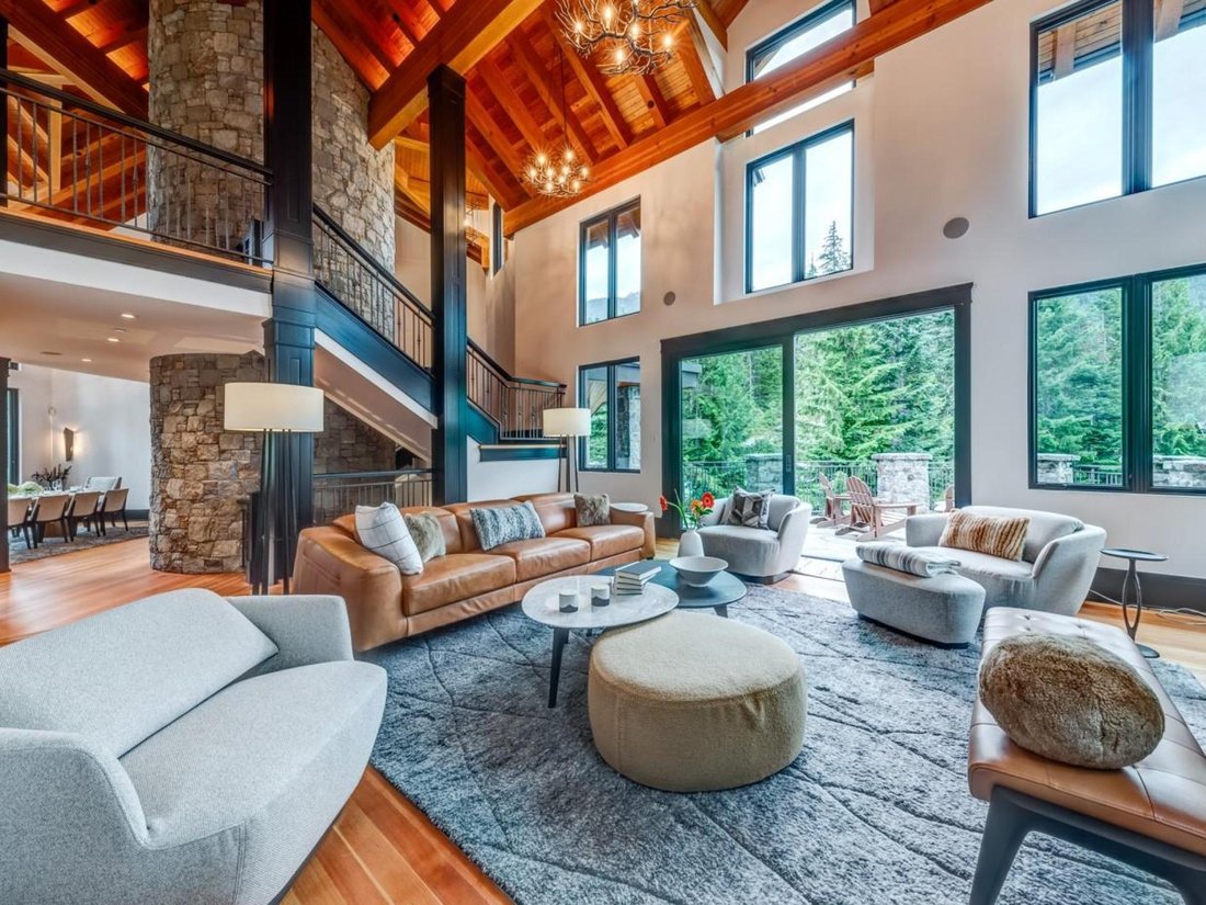 House in Whistler, British Columbia, Canada 4 - 17635921