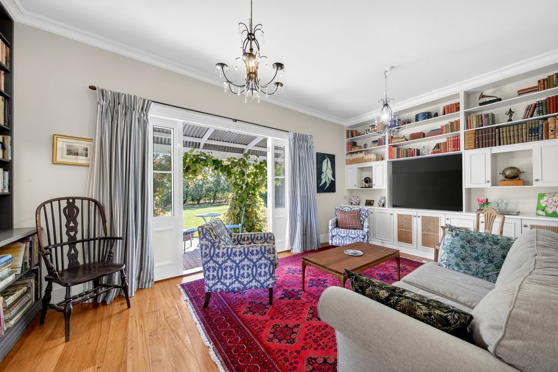 House in Dyerville, Wellington, New Zealand 4 - 17630675