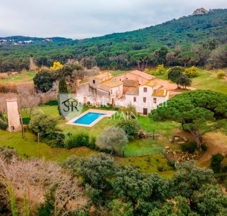 Chalet in Santa Cristina d'Aro, Catalonia, Spain 3 - 17630935