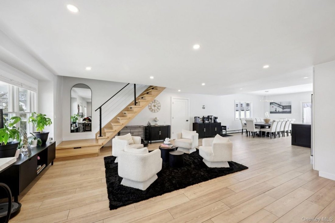 House in Hewlett, New York, United States 3 - 17635623