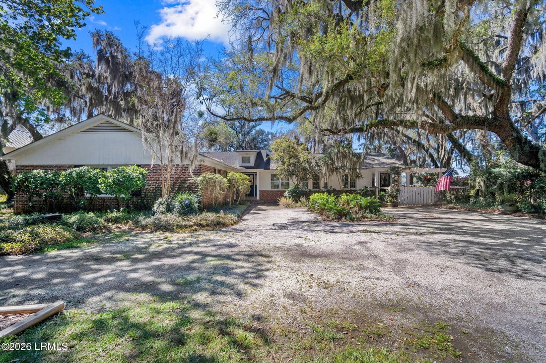 House in Beaufort, South Carolina, United States 2 - 17488947