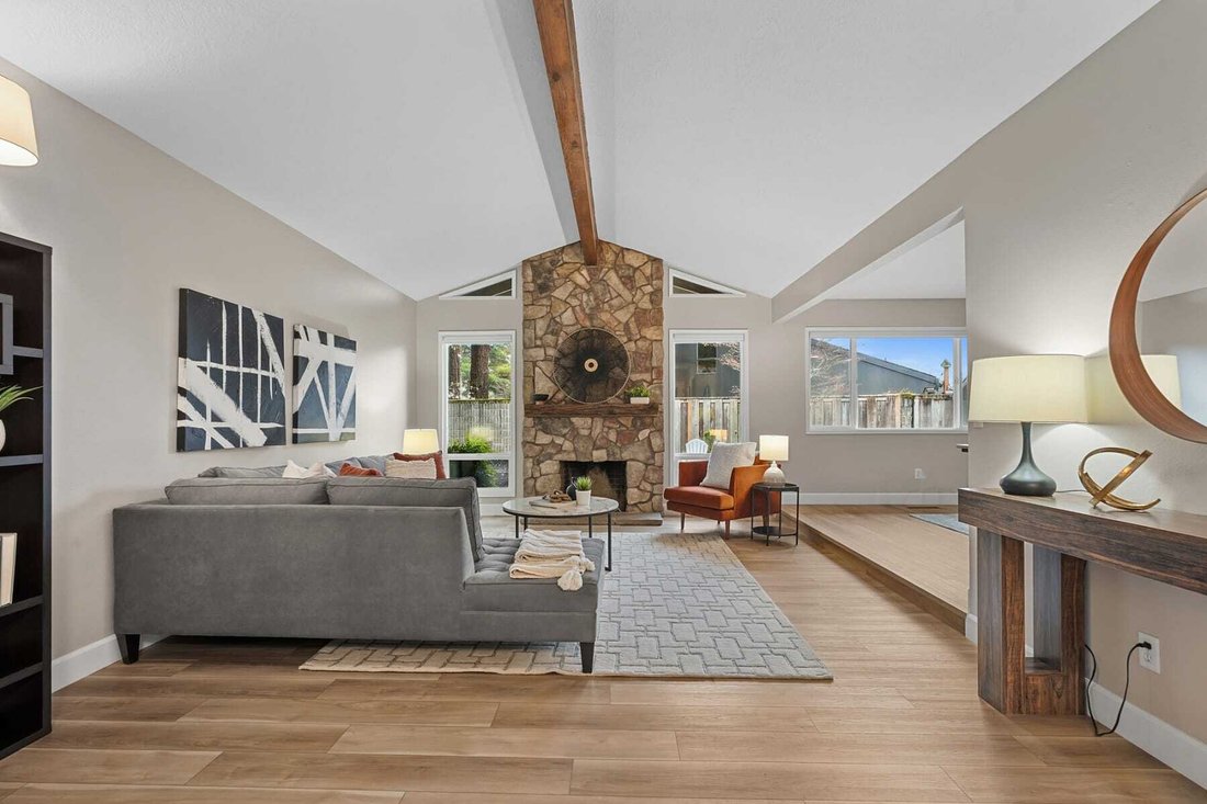 House in Cedar Hills, Oregon, United States 5 - 17630639