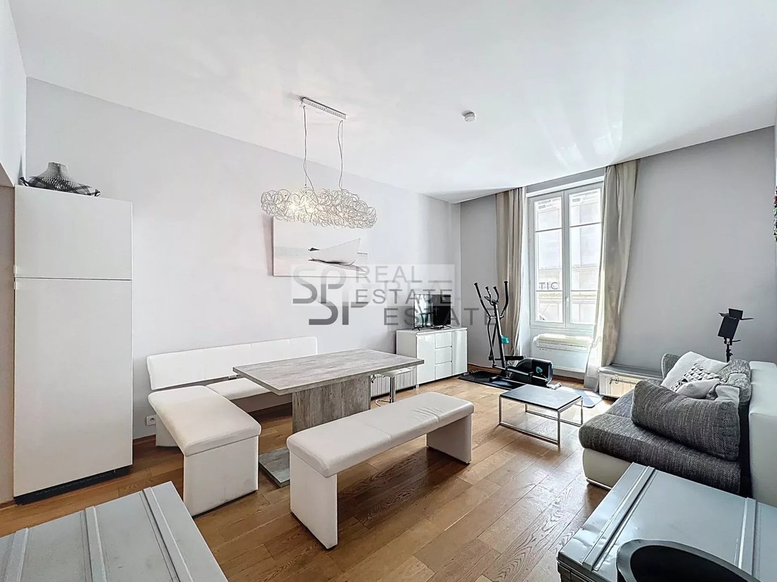 Appartamento a Cannes, Provenza-Alpi-Costa Azzurra, Francia 1 - 15831611