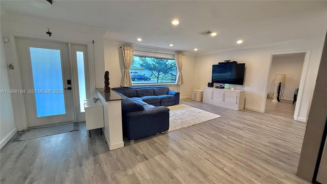 House in Davie, Florida, United States 4 - 17631055